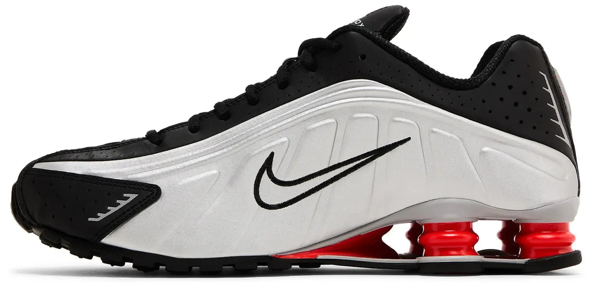 Nike Shox R4 Noir Métallisé Argenté (2018/2024)