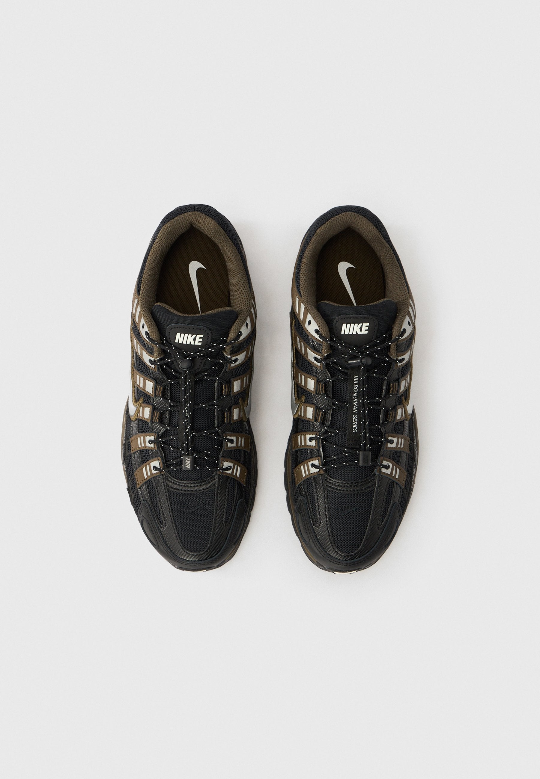 Nike P-6000
Homme Chaussures